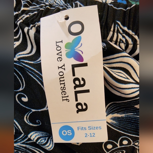 Ooh lala Leggings - Size 2-12 - Blue & Black Pattern - Polyester / Spandex NWT - Picture 3 of 3